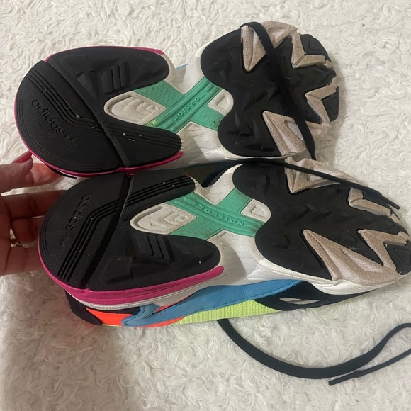 Adidas Women’s Neon Yellow and Black Sneakers - Picture 9 of 10